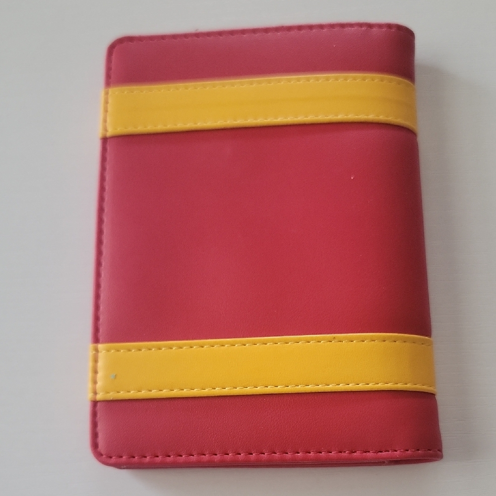 Gryffindor Red and Yellow Passport Holder - Picture 4 of 4